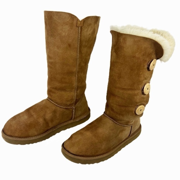 Ugg Eva Brown Suede and Shearling Button Up Boots Womens size 8 - Picture 3 of 15